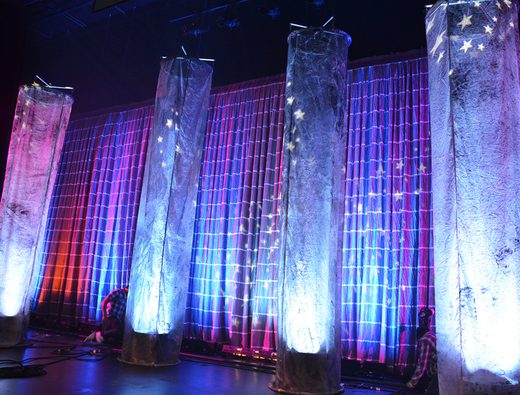 Voile Column